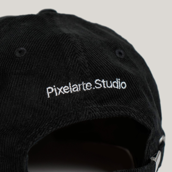 Pixelarte Gorra Pana Negra Mascot Detalle Trasera